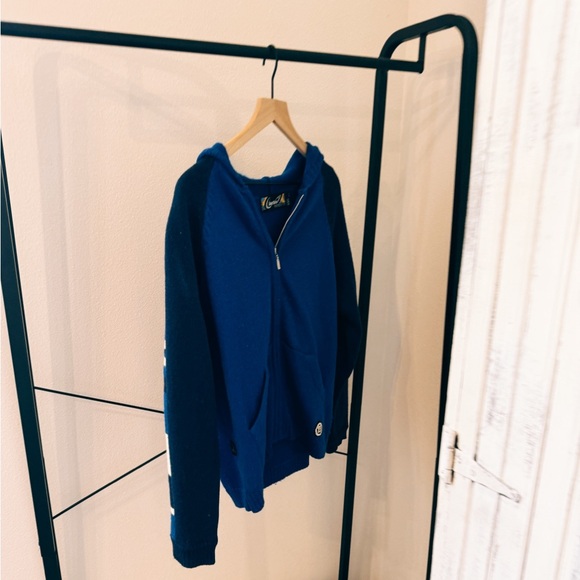 Burton sweater - Picture 2 of 5